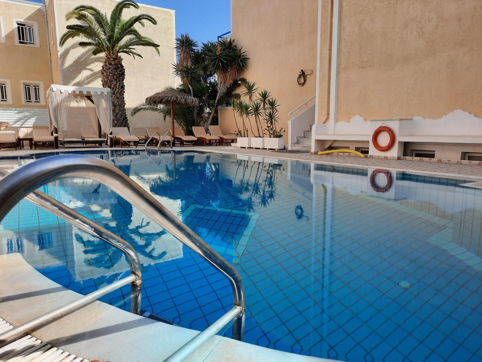 Hotel Zeus Kamári Eksteriør bilde